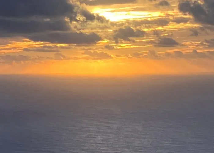 Ocean Retreat * Fajã da Ovelha