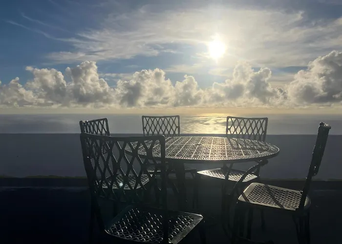 Ocean Retreat * Fajã da Ovelha